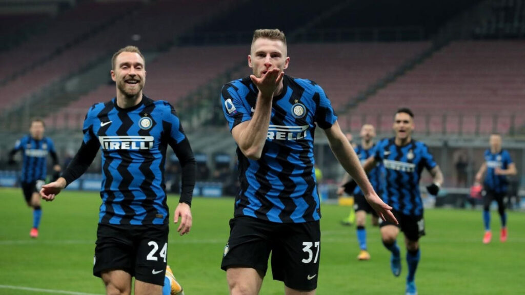 Inter Milan tiến gần hơn đến chức vô địch mùa giải năm nay